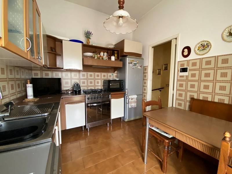 Intera Propriet in vendita a Cardano al Campo, Cuoricino