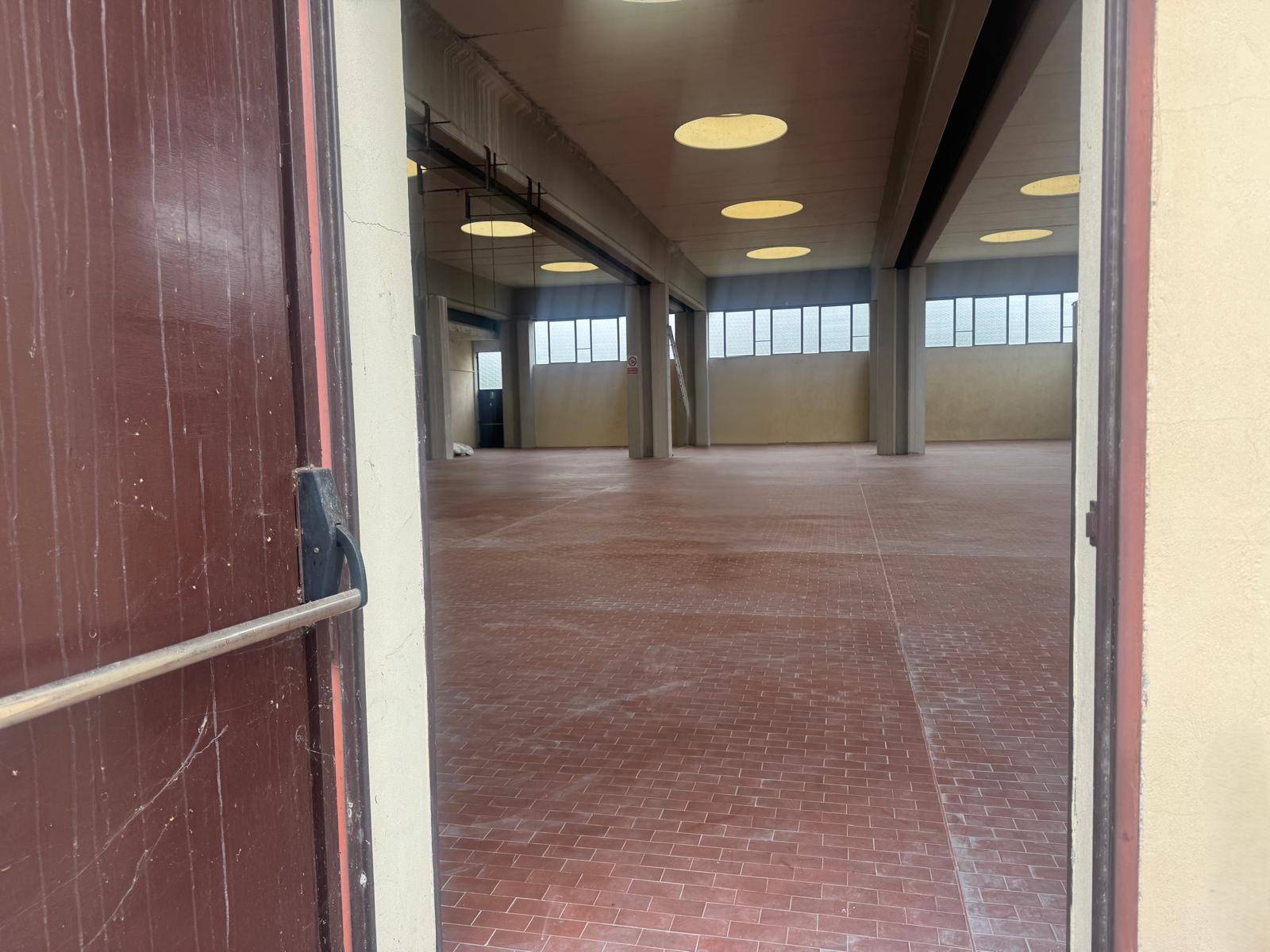 Deposito in affitto a Cassano Magnago