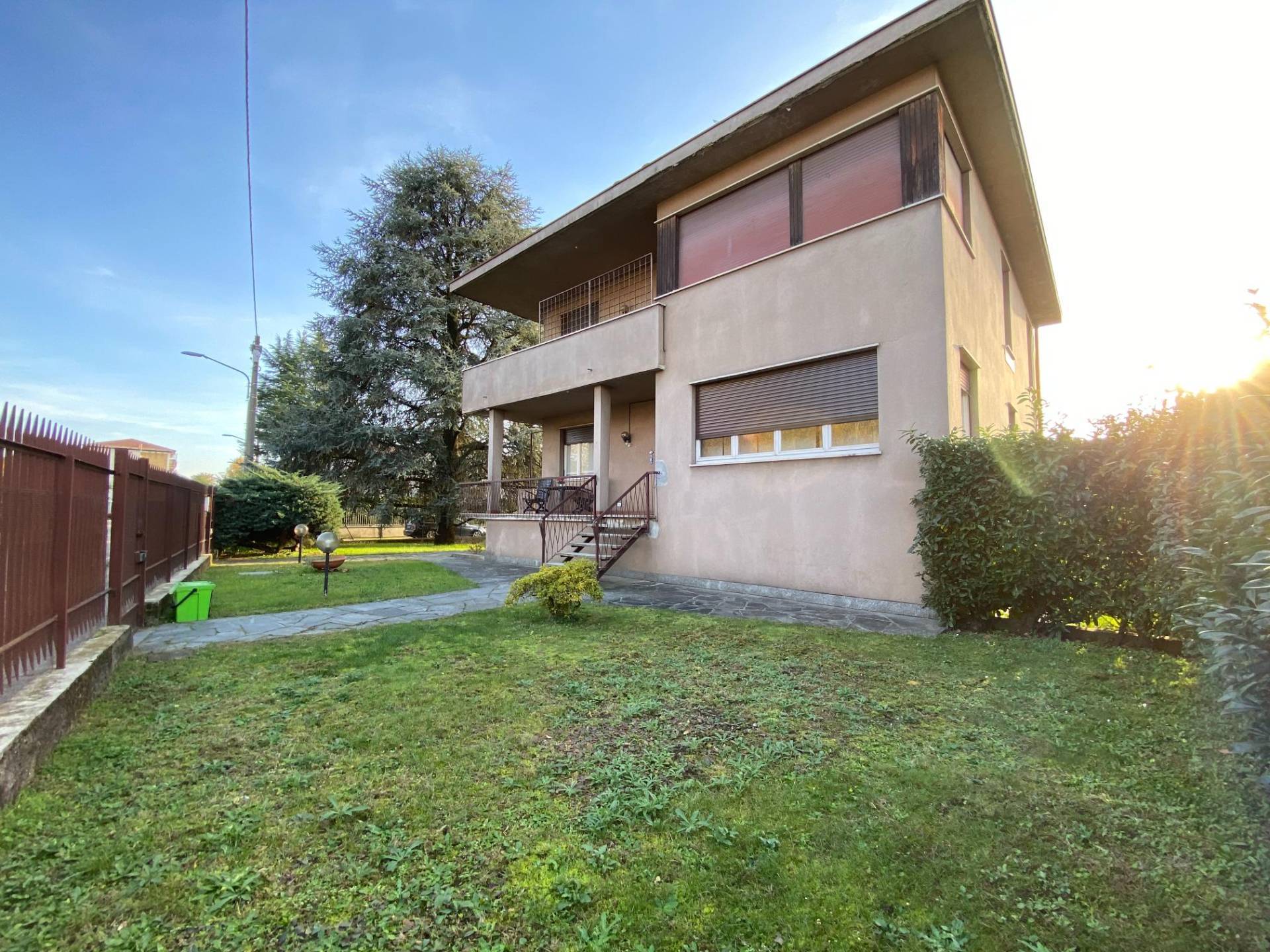 Casa singola in vendita a Gallarate