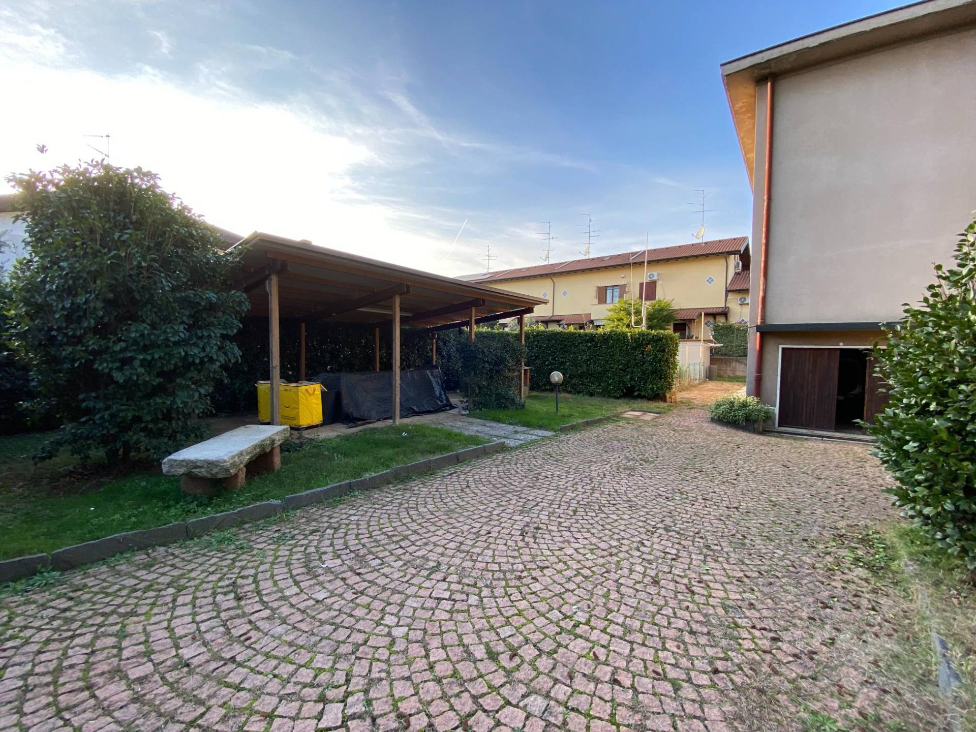 Casa singola in vendita a Gallarate