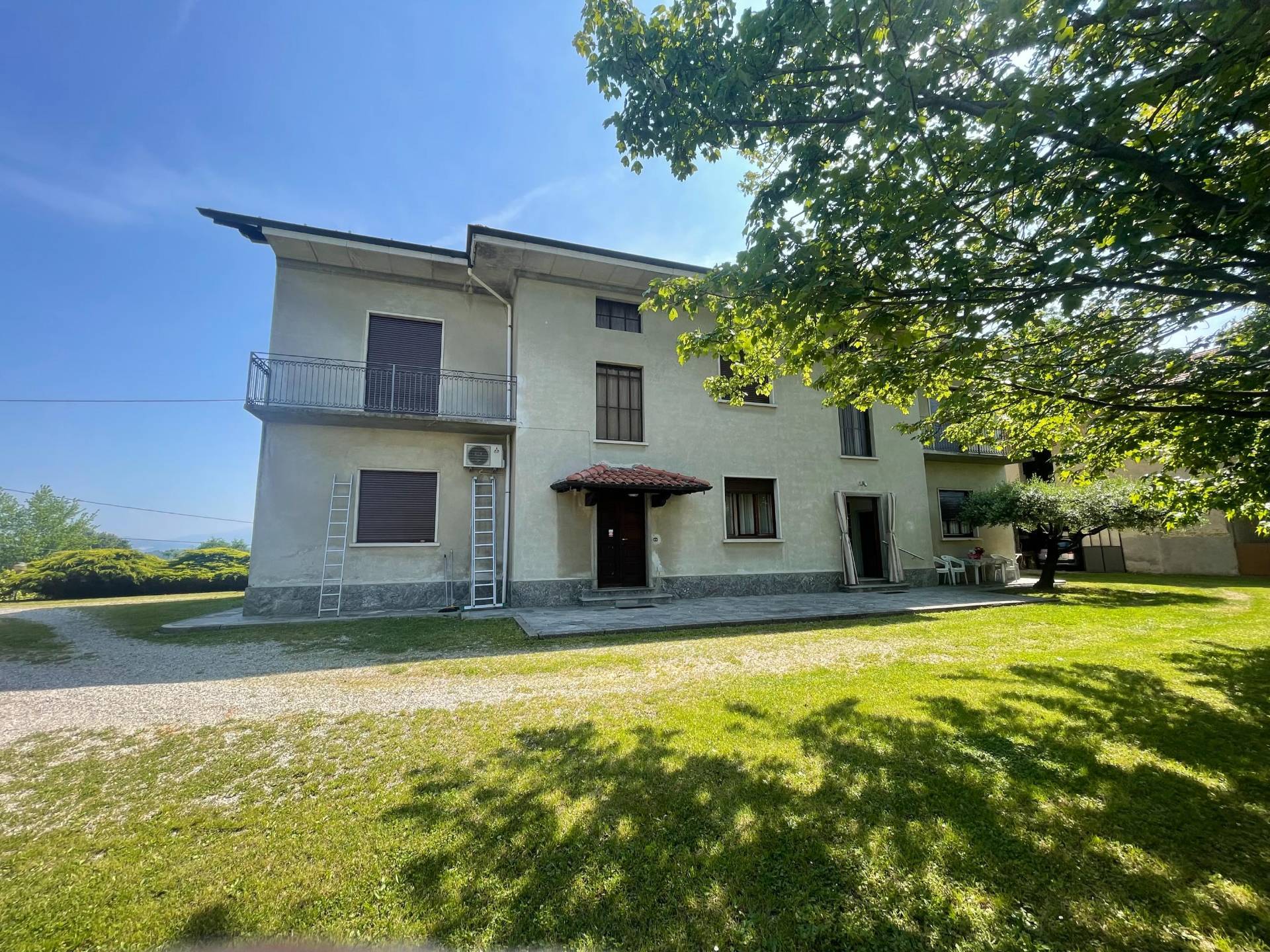 Casa singola in vendita a Sumirago