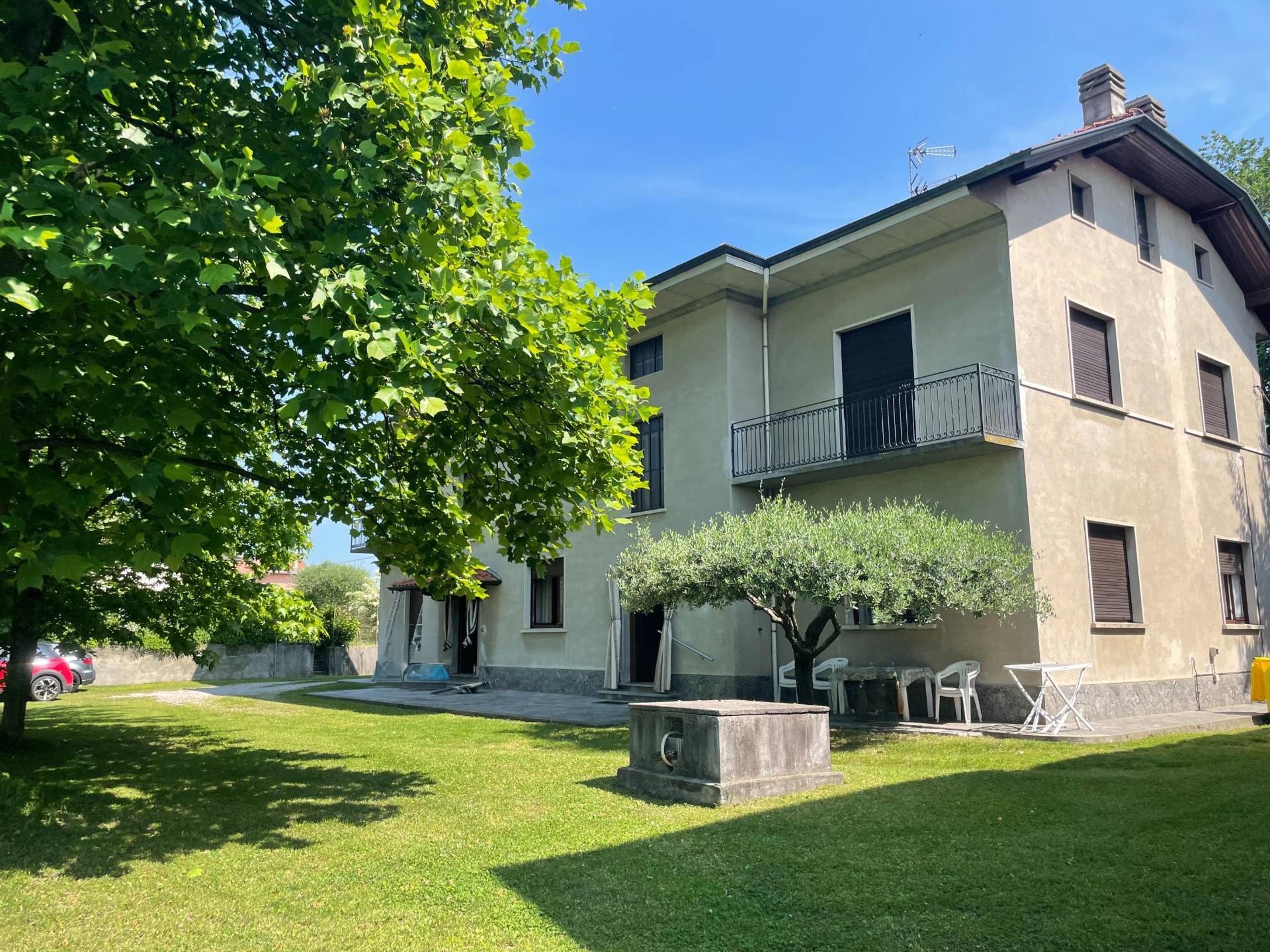 Casa singola in vendita a Sumirago