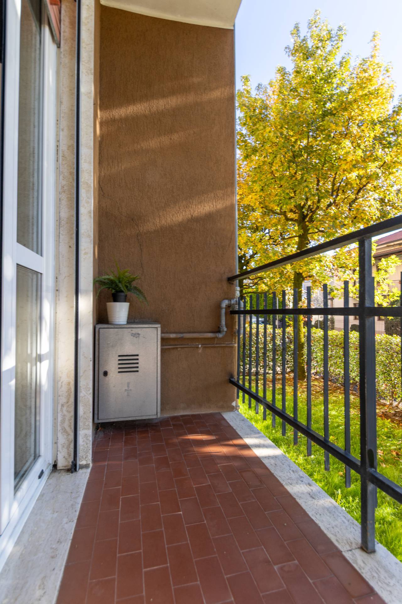 Appartamento in vendita a Carnate, Bassa