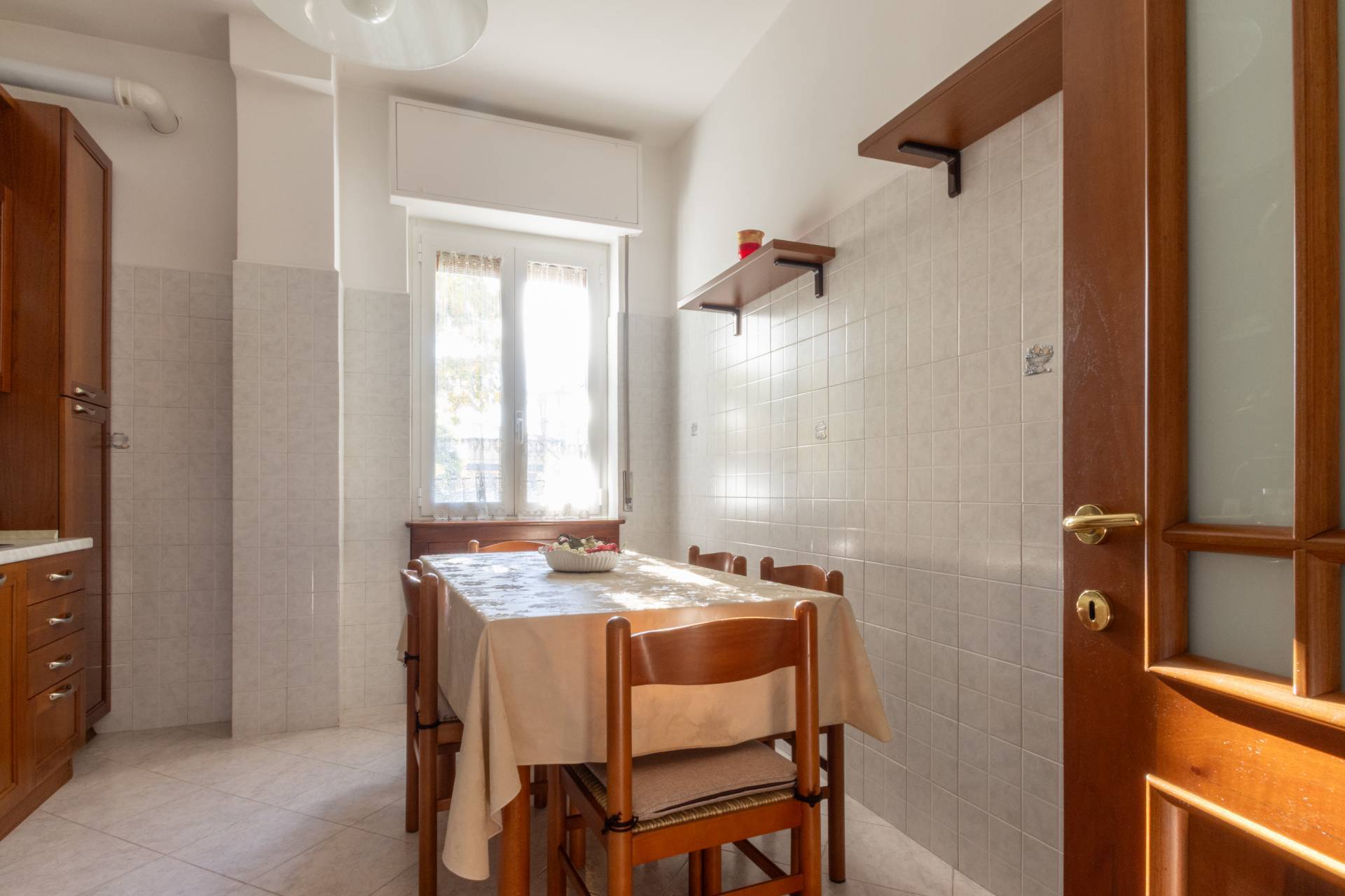 Appartamento in vendita a Carnate, Bassa