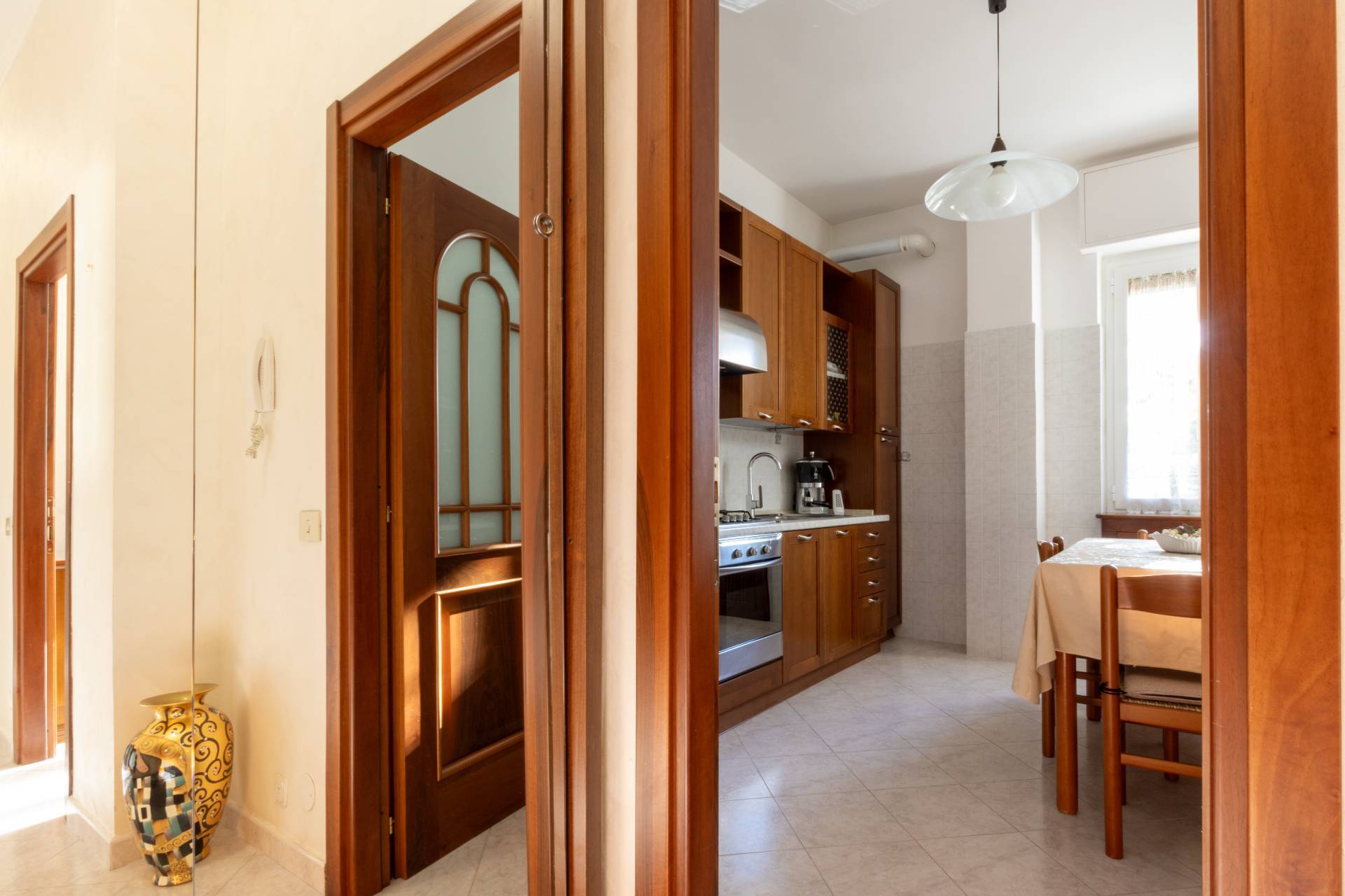 Appartamento in vendita a Carnate, Bassa