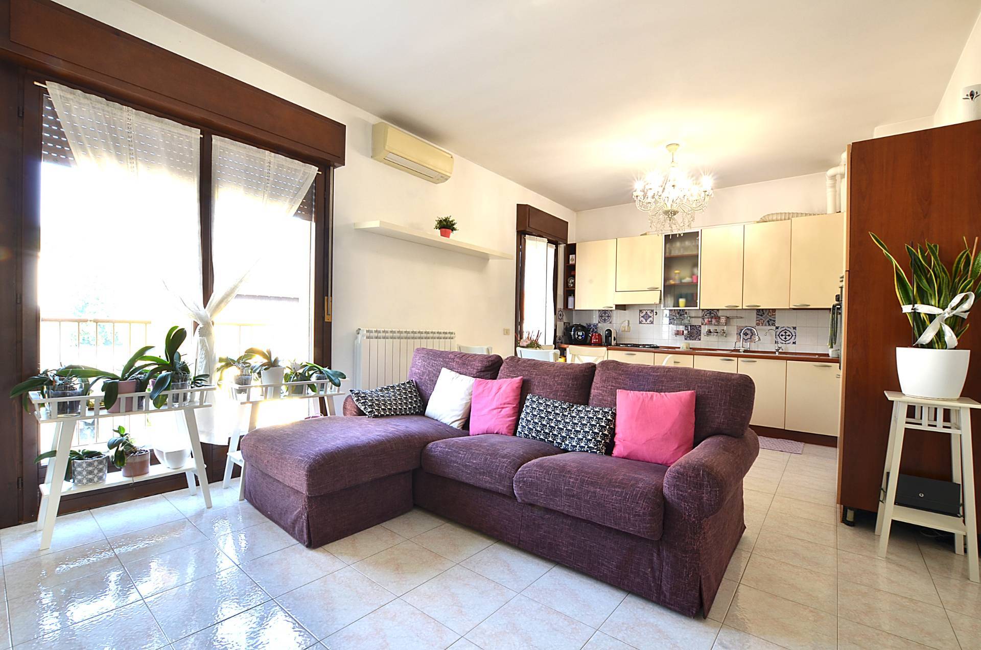 Appartamento in vendita a Cornate d'Adda, Colnago