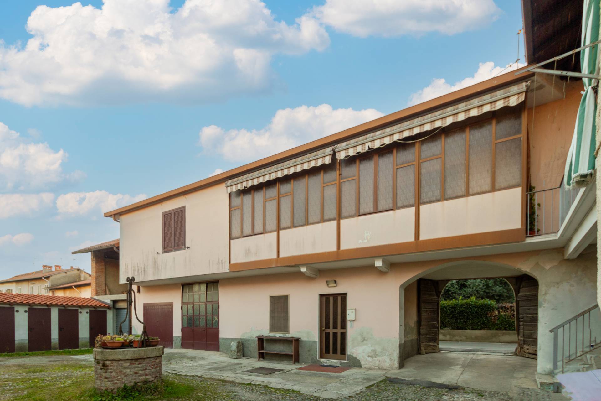 Porzione di casa in vendita a Cornate d'Adda, Centrale