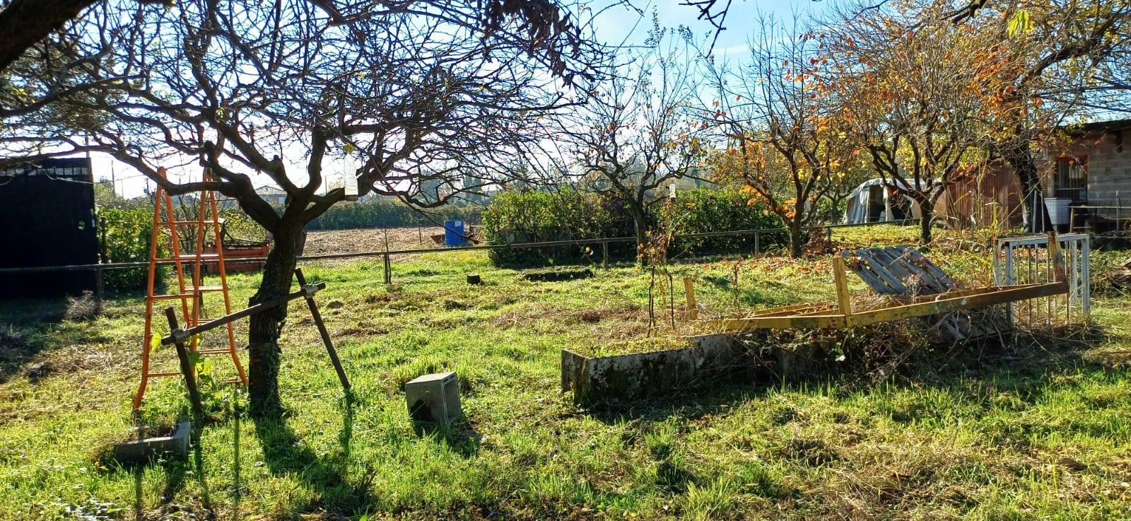 Terreno Agricolo in vendita a Cornate d'Adda, Periferica