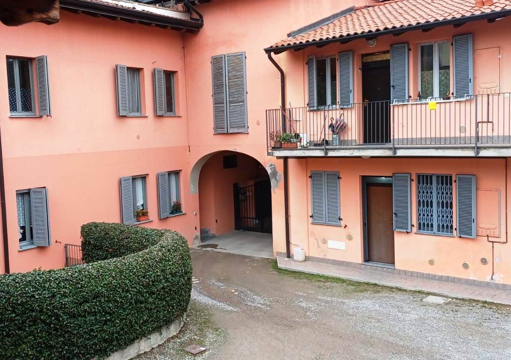 Appartamento in vendita a Cornate d'Adda, Centro Paese