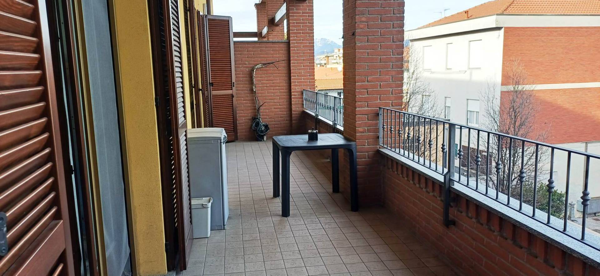 Appartamento in vendita a Cornate d'Adda, Centrale