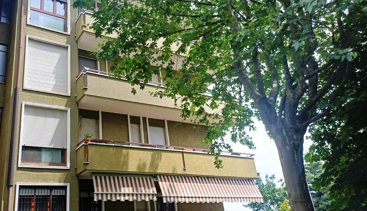 Appartamento in vendita a Agrate Brianza, Semicentrale