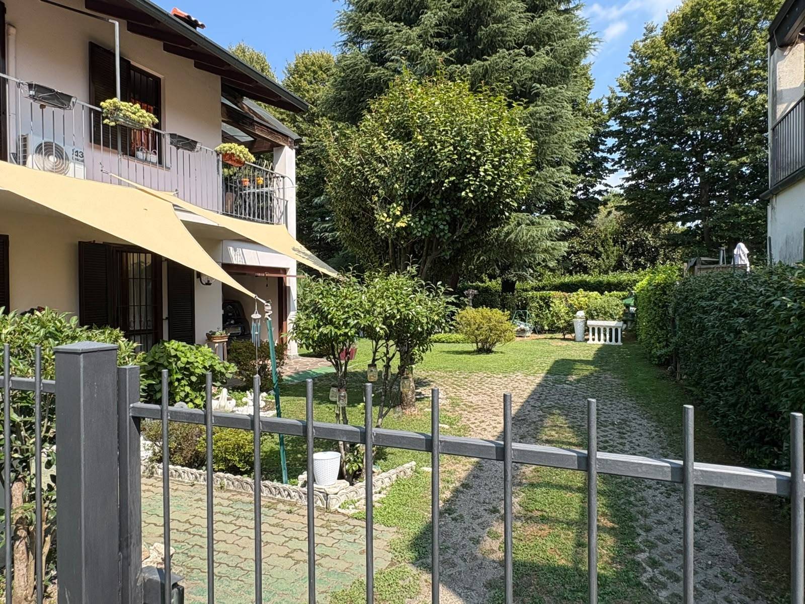 Villa Bifamiliare in vendita a Robbiate