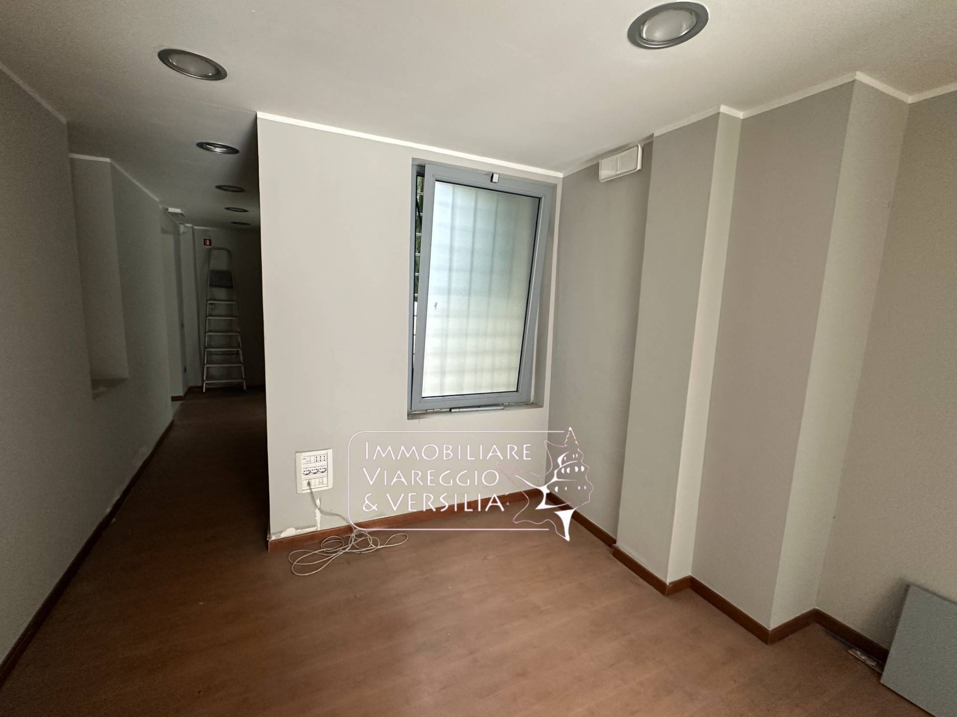 Studio/Ufficio in affitto a Viareggio, Centro Mercato