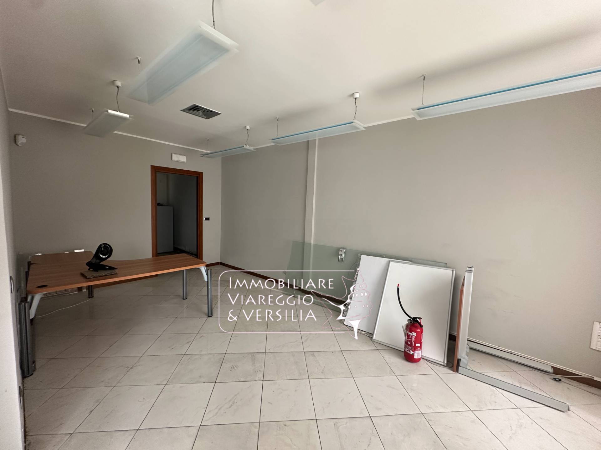 Studio/Ufficio in affitto a Viareggio, Centro Mercato