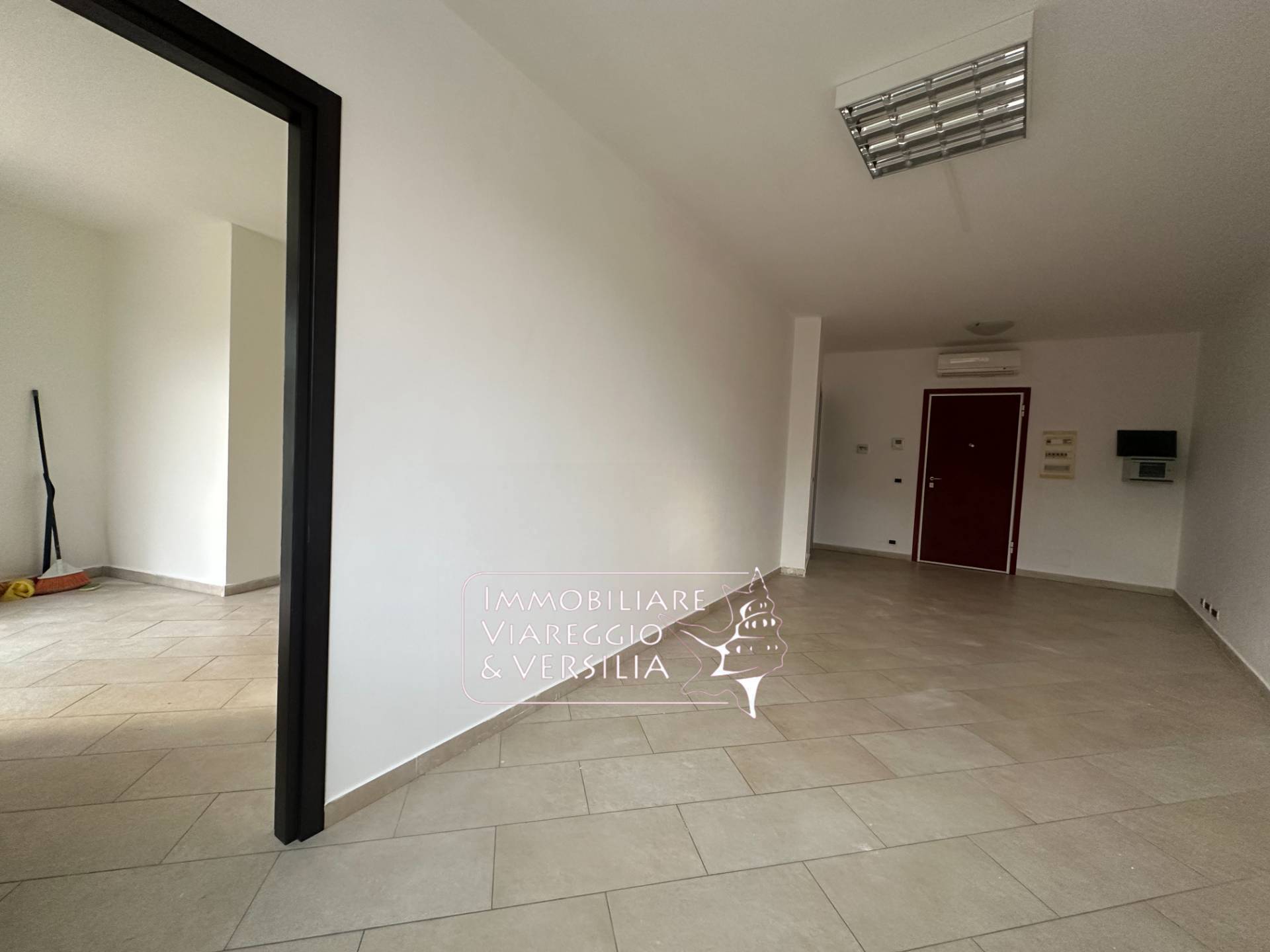 Studio/Ufficio in affitto a Camaiore, Lido di Camaiore