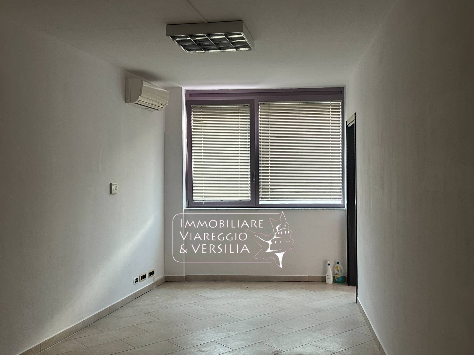 Studio/Ufficio in affitto a Camaiore, Lido di Camaiore