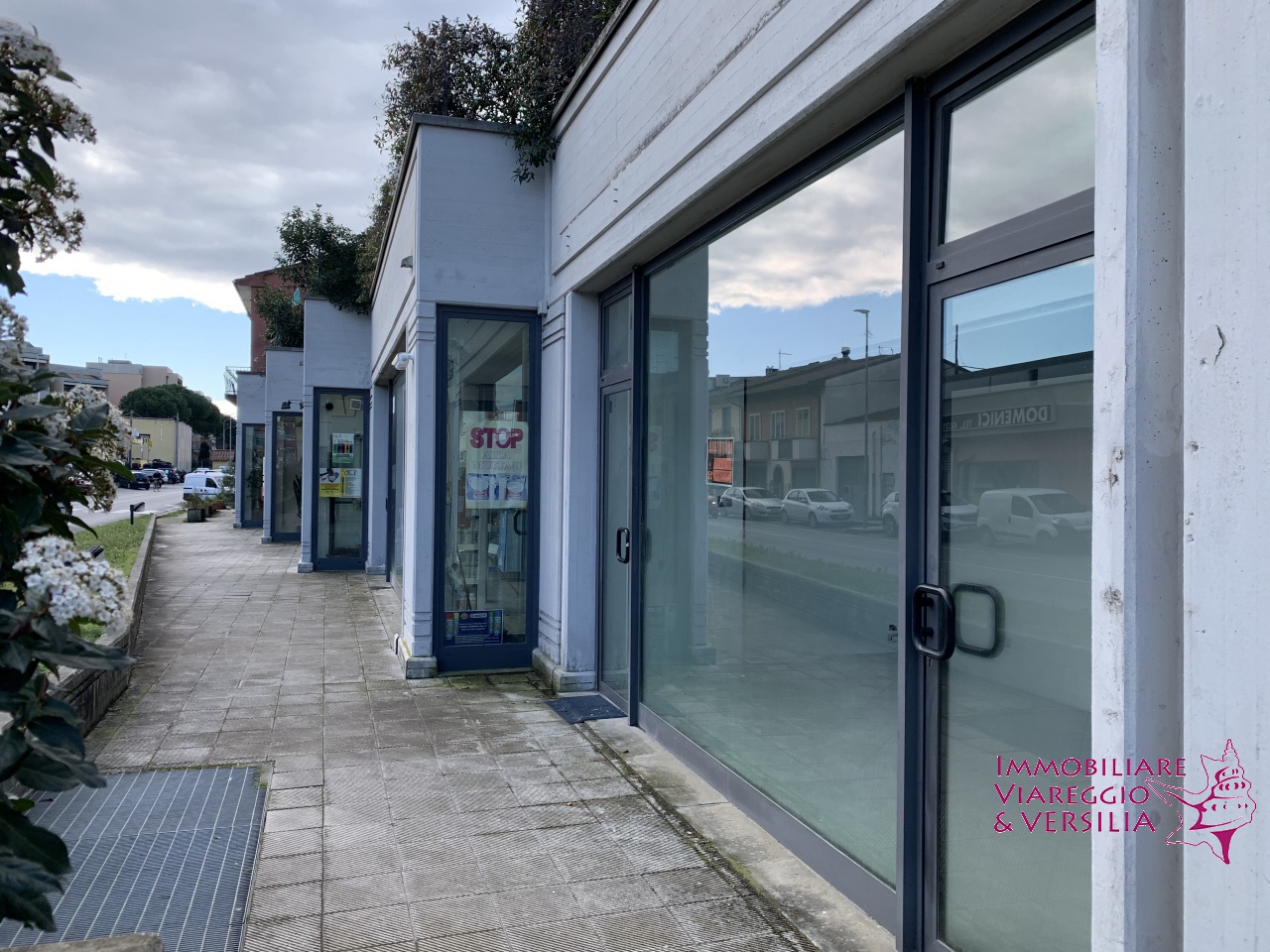 Negozio in vendita a Viareggio, Terminetto