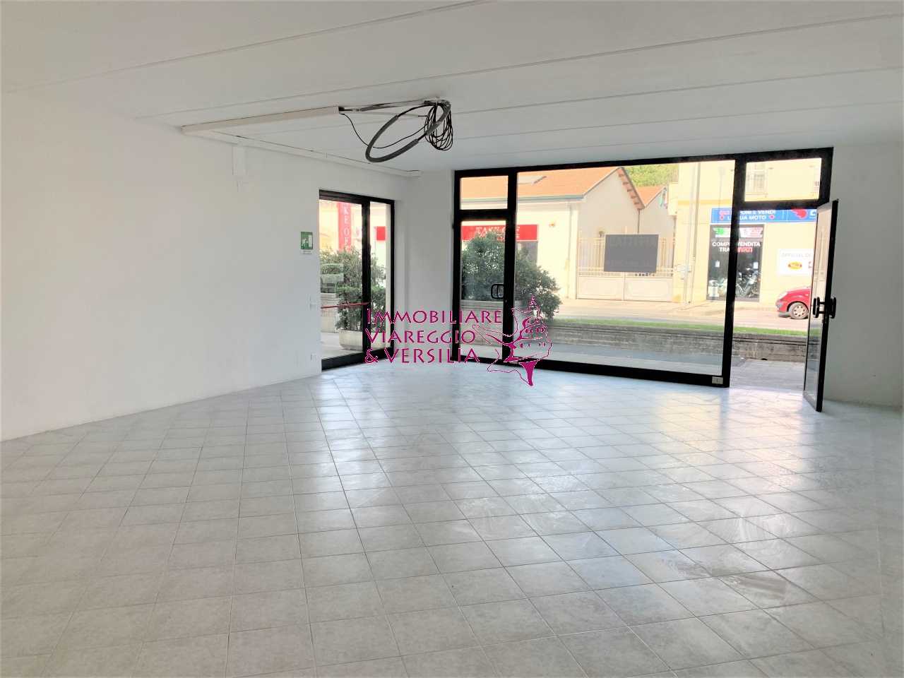 Negozio in vendita a Viareggio, Terminetto