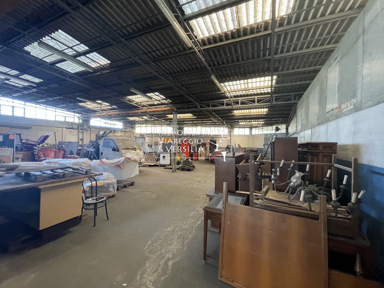 Capannone in vendita a Viareggio, Terminetto