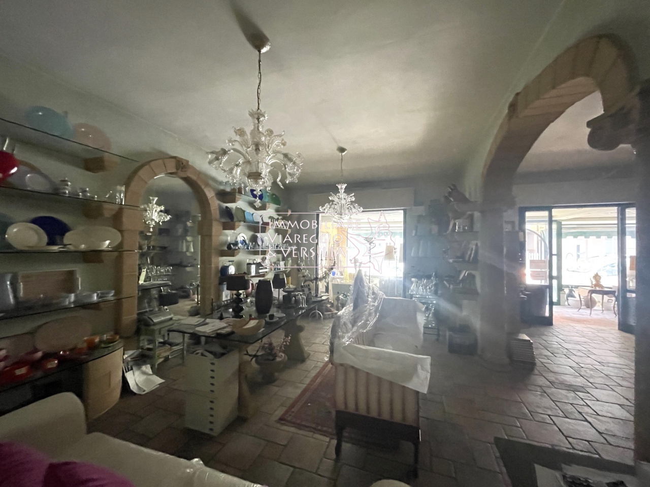 Negozio in vendita a Viareggio, Migliarina