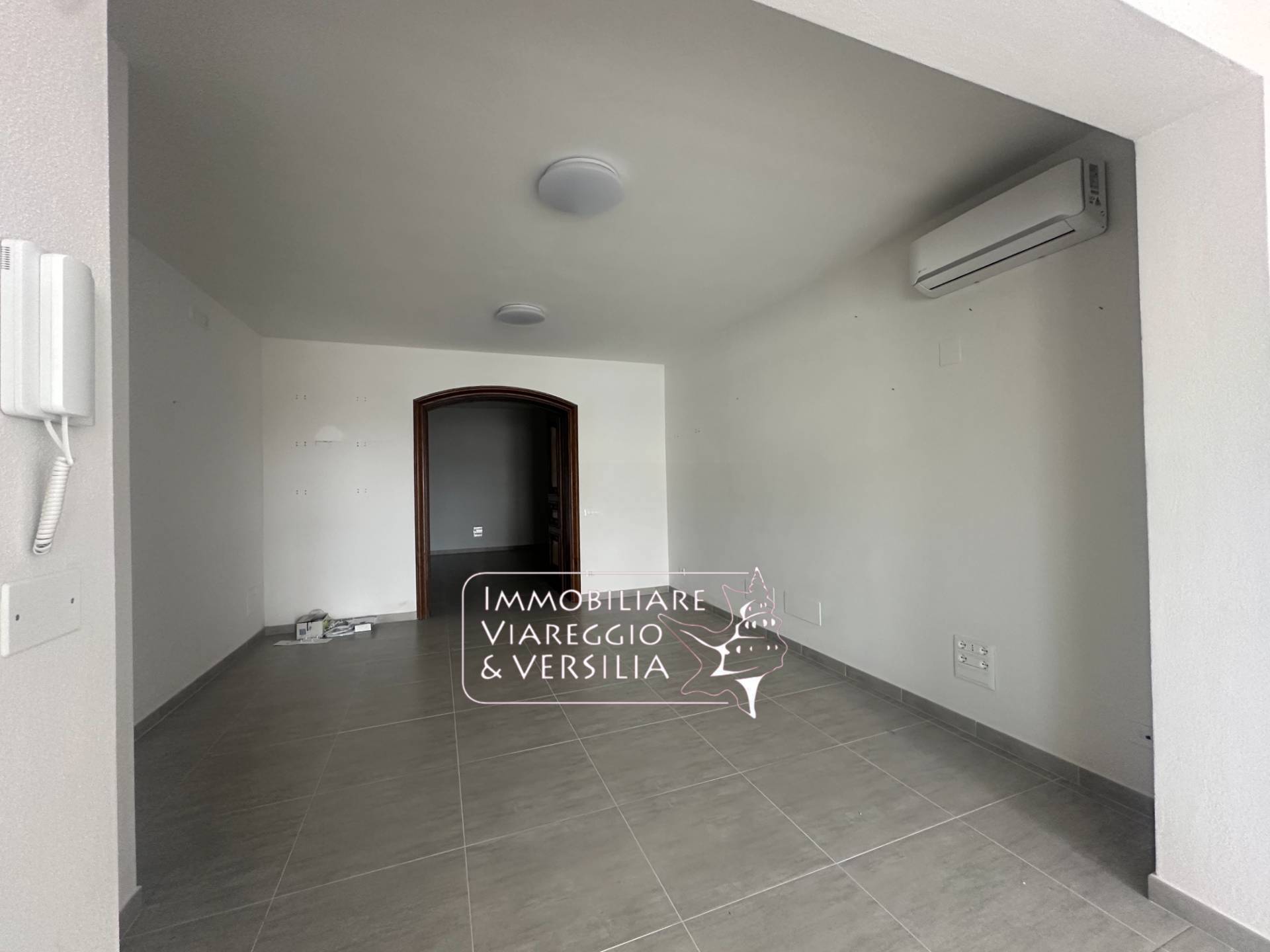 Studio/Ufficio in affitto a Massarosa, Montramito