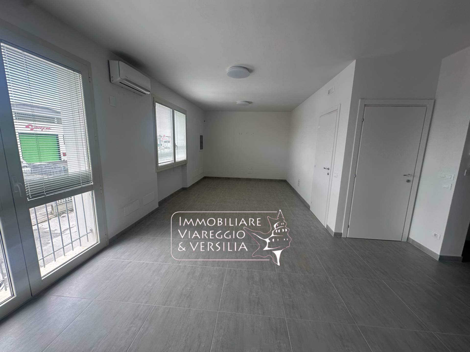 Studio/Ufficio in affitto a Massarosa, Montramito