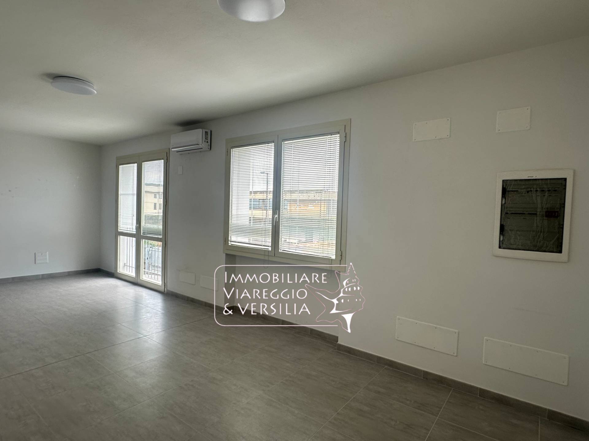 Studio/Ufficio in affitto a Massarosa, Montramito