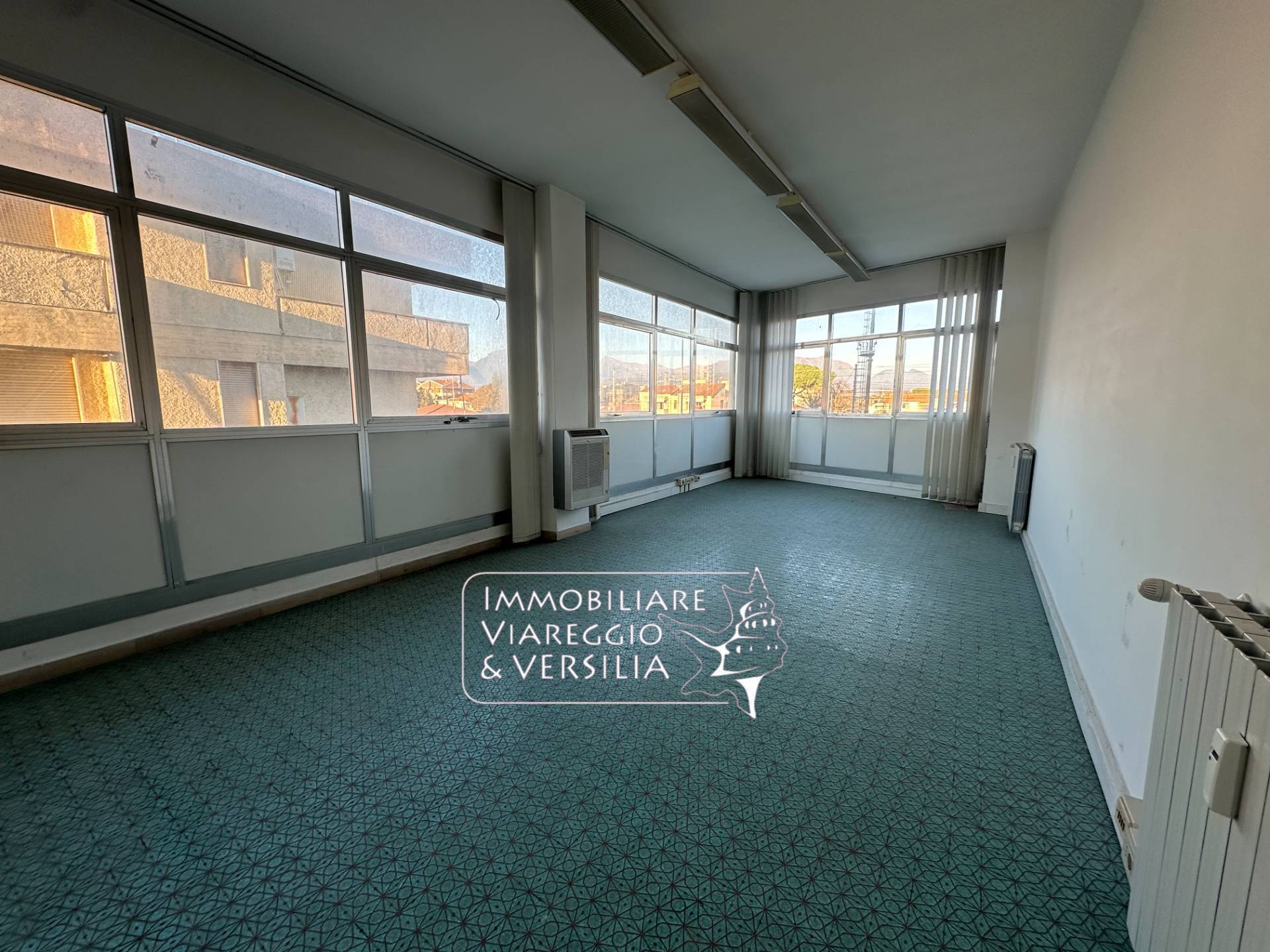 Studio/Ufficio in affitto a Viareggio, Centro