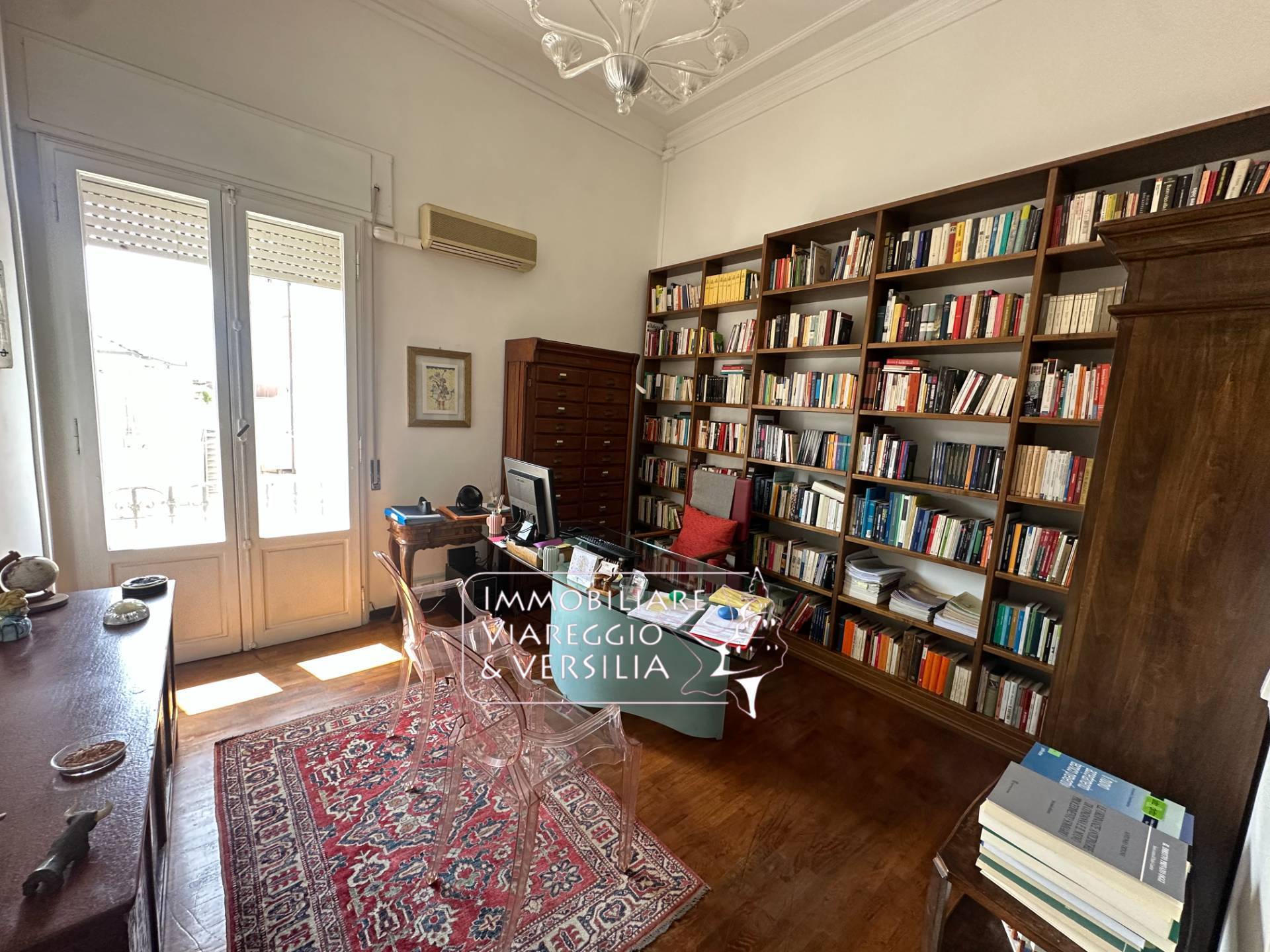 Appartamento in vendita a Viareggio, Centro Mare