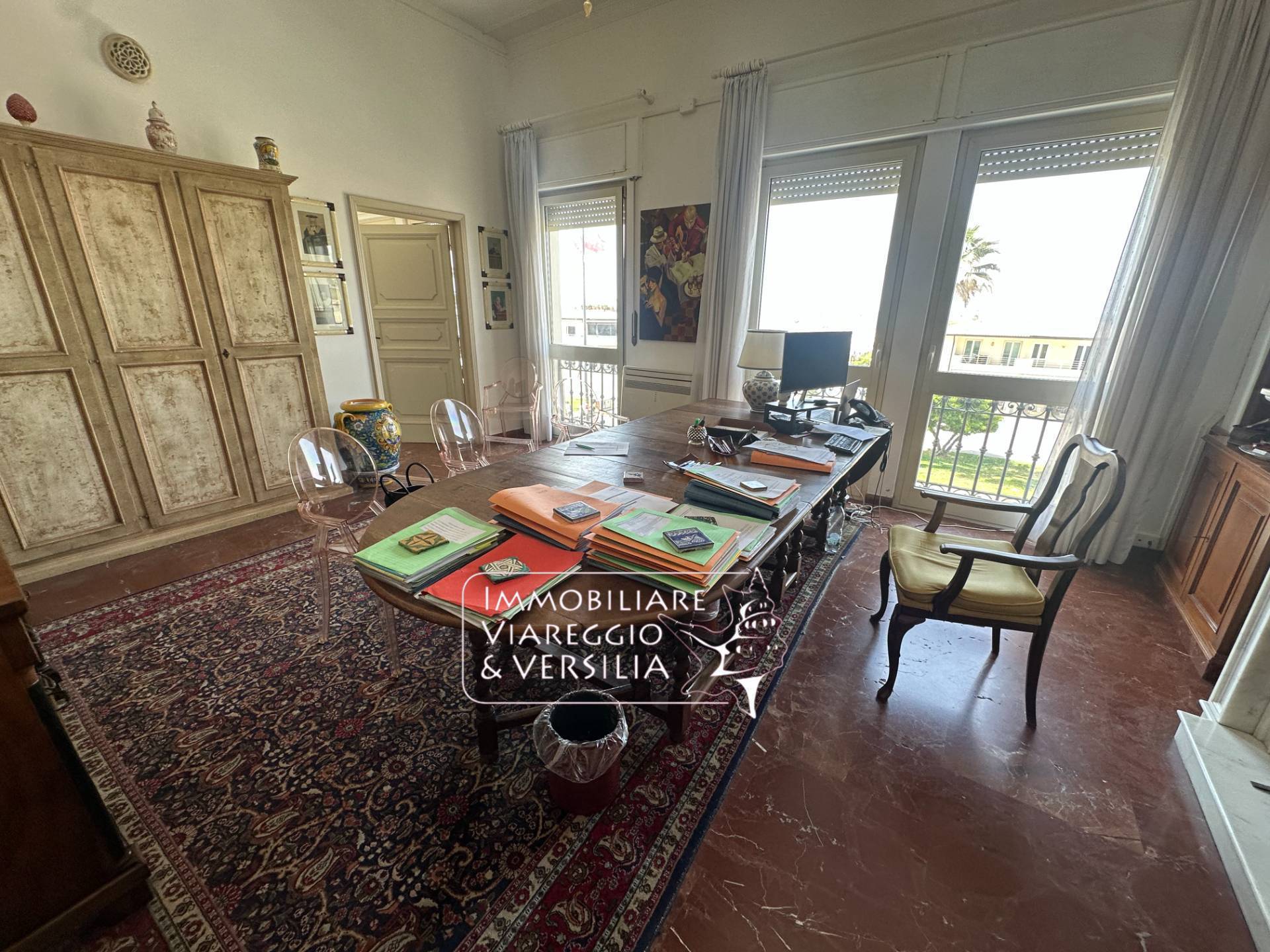 Appartamento in vendita a Viareggio, Centro Mare