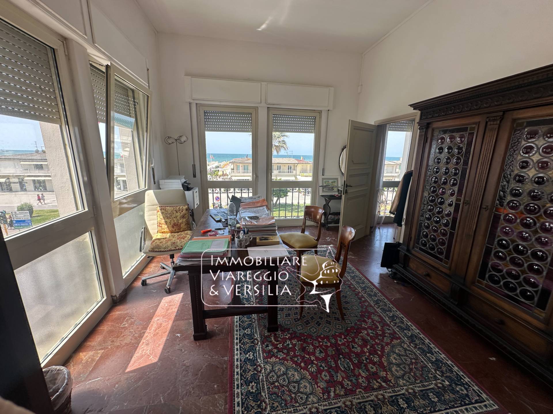 Appartamento in vendita a Viareggio, Centro Mare