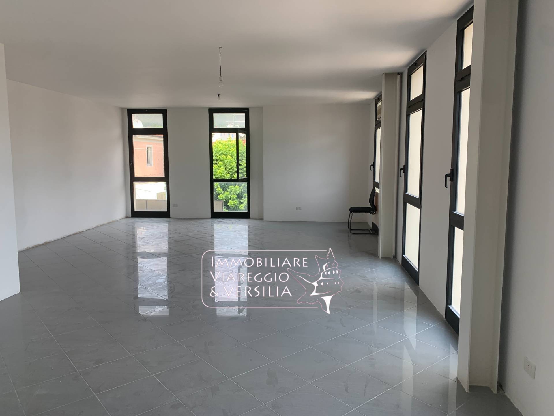 Studio/Ufficio in affitto a Massarosa, Piano di Mommio