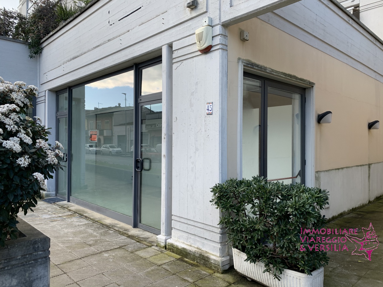 Negozio in vendita a Viareggio, Terminetto