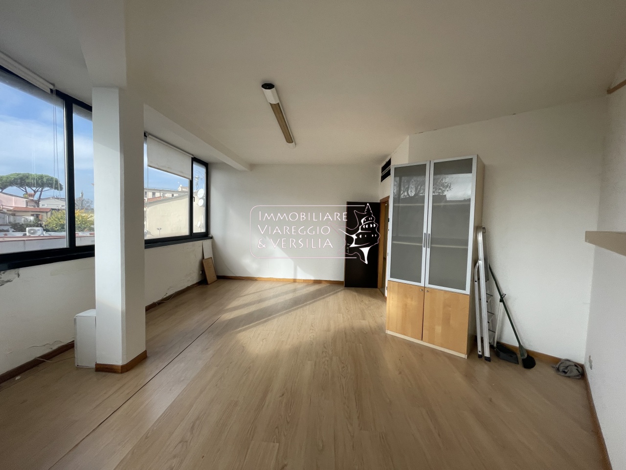 Studio/Ufficio in vendita a Viareggio, Varignano