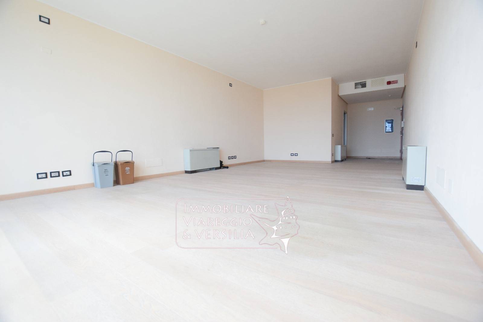 Studio/Ufficio in vendita a Viareggio