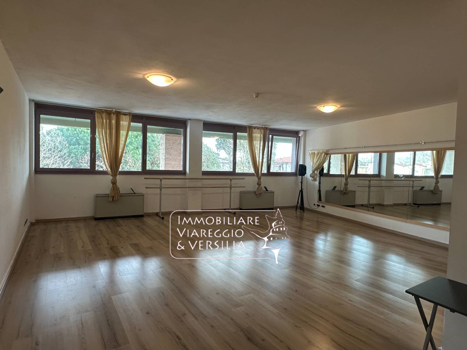 Studio/Ufficio in vendita a Camaiore, Lido di Camaiore