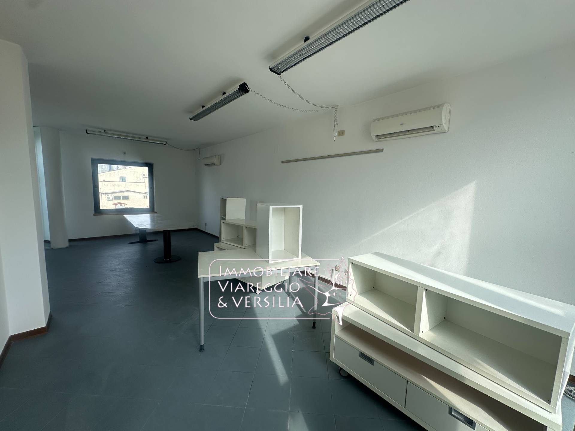 Studio/Ufficio in affitto a Viareggio, Darsena