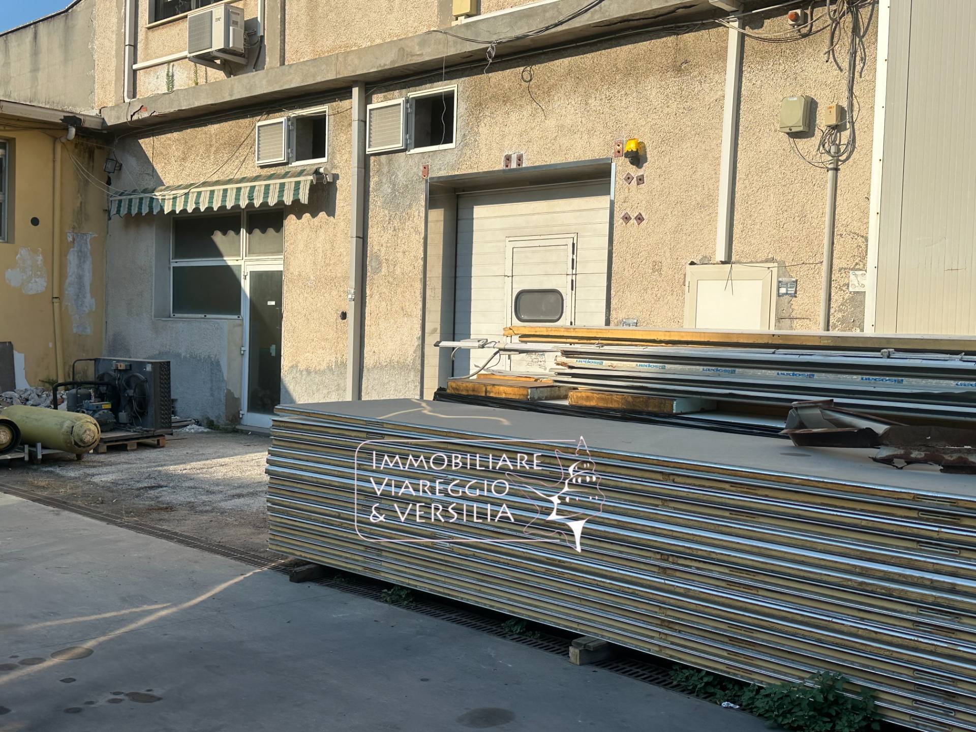 Laboratorio in vendita a Viareggio, Varignano