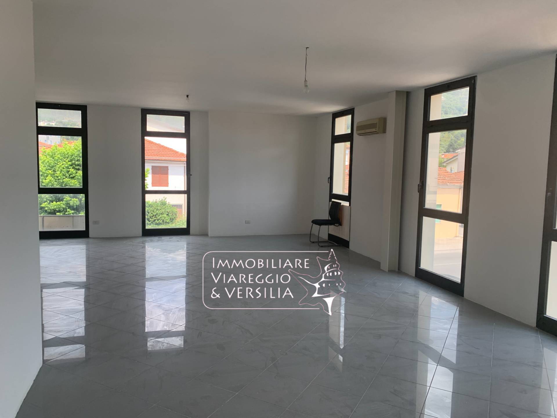 Studio/Ufficio in affitto a Massarosa, Piano di Mommio