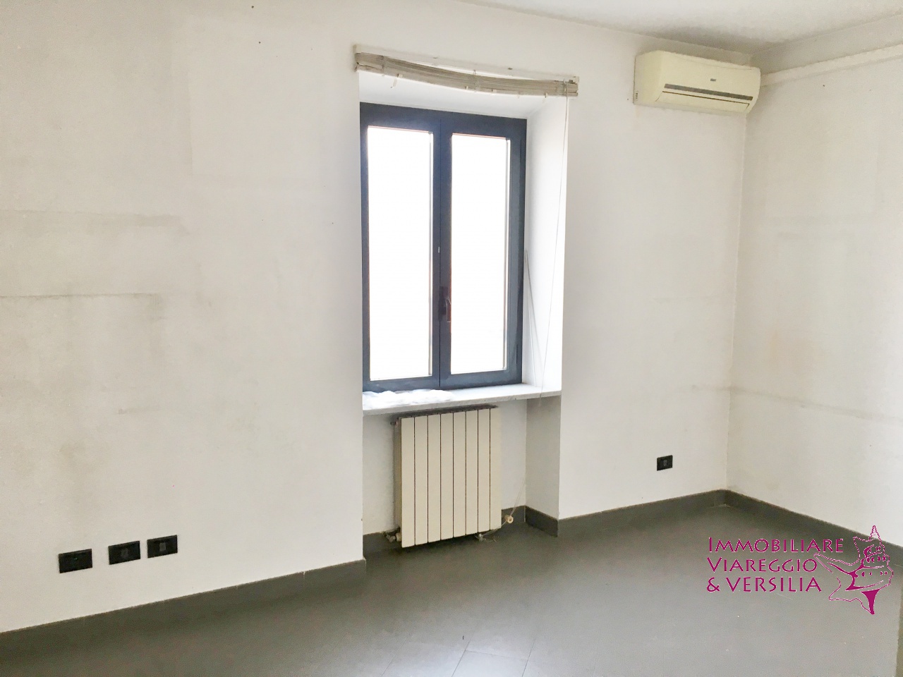 Studio/Ufficio in affitto a Viareggio, Centro