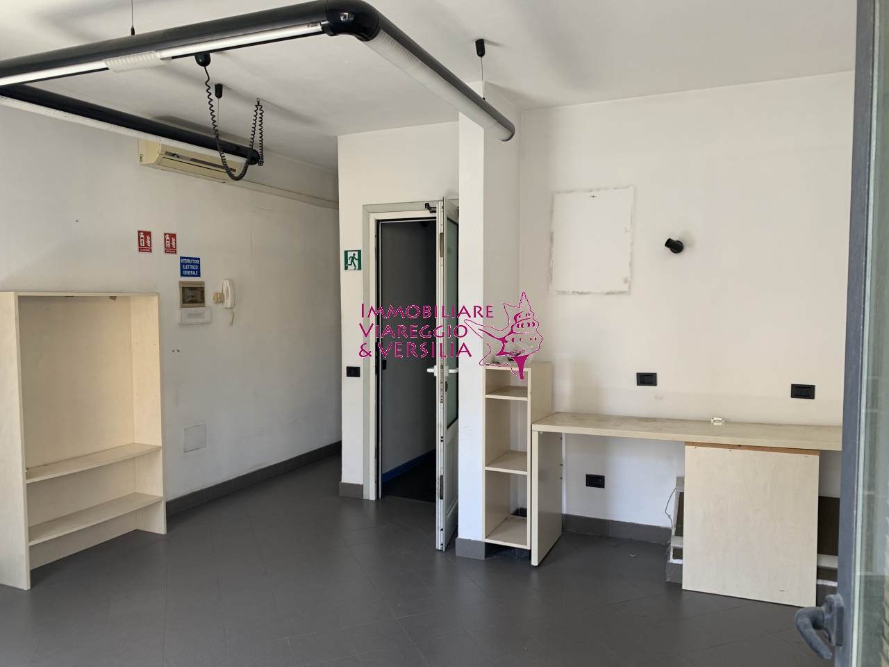 Studio/Ufficio in affitto a Viareggio, Centro
