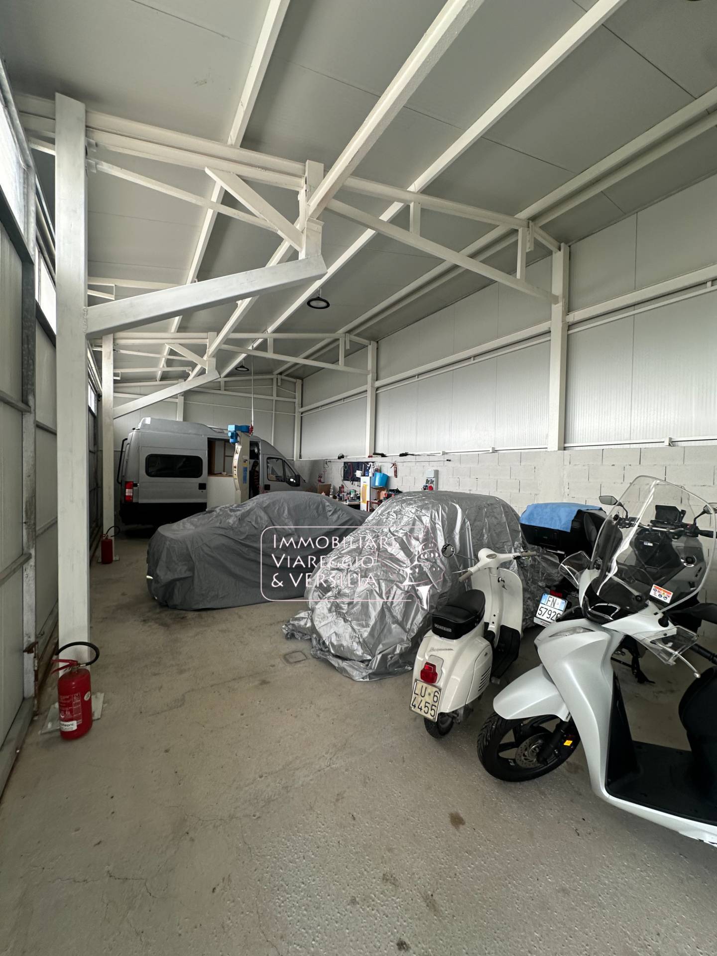 Capannone in vendita a Massarosa, Piano del Quercione