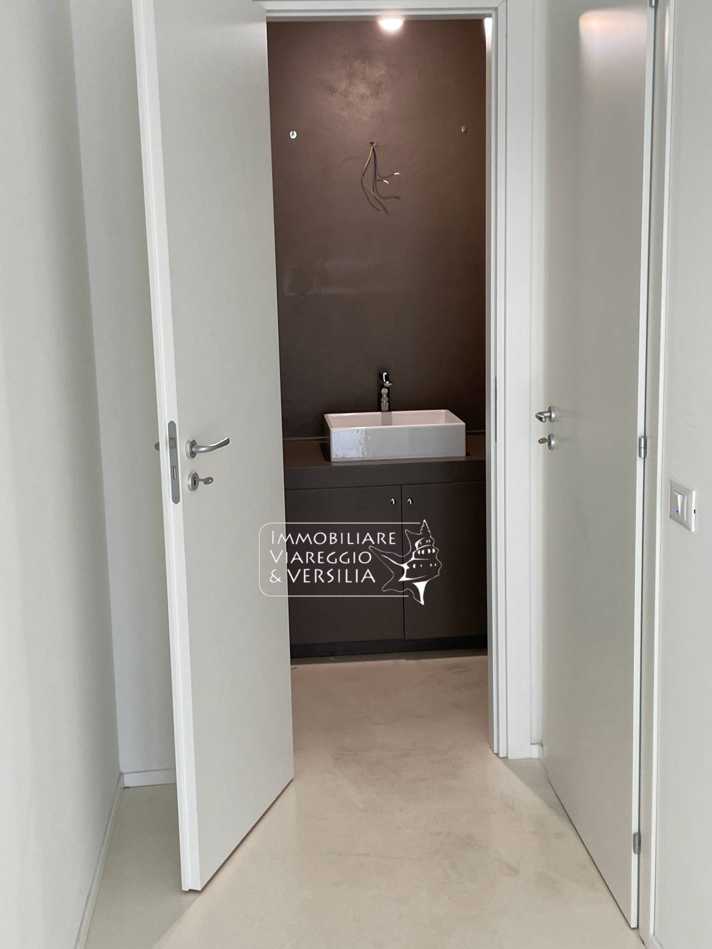 Studio/Ufficio in vendita a Viareggio, Terminetto