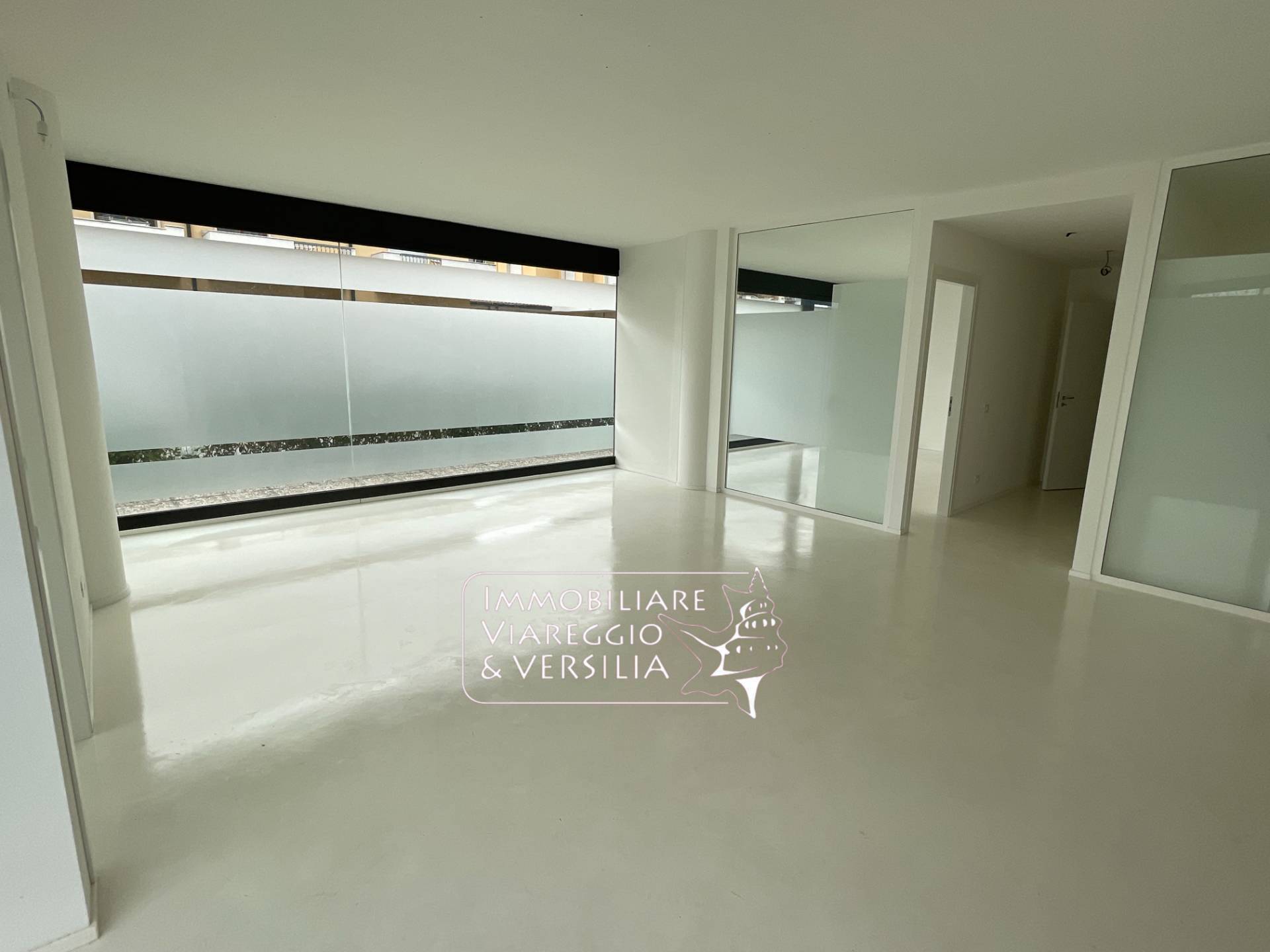 Studio/Ufficio in vendita a Viareggio, Terminetto