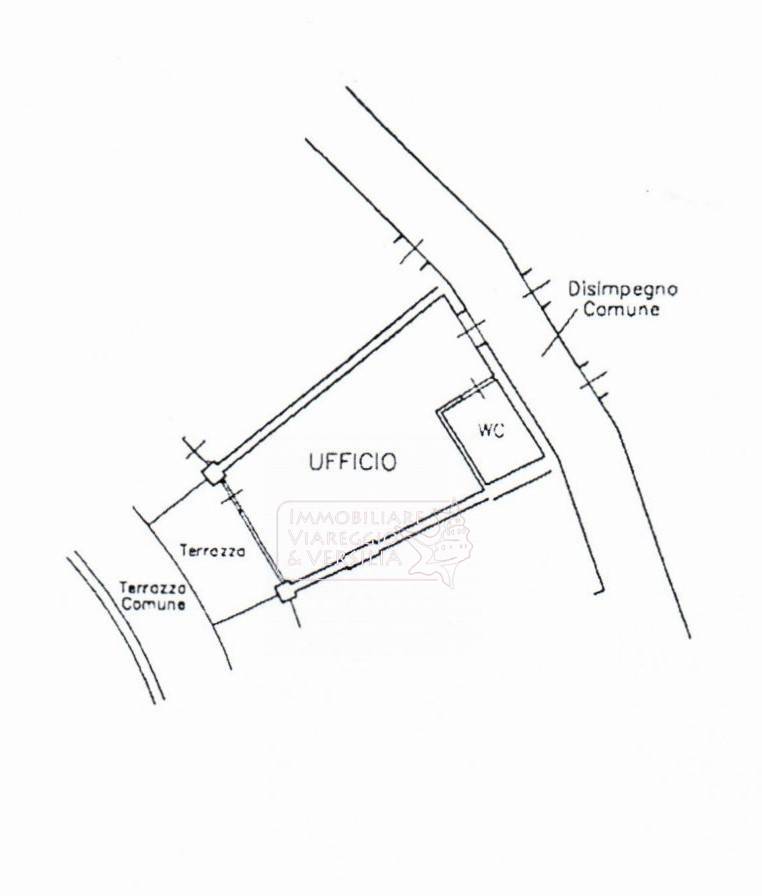 Studio/Ufficio in vendita a Camaiore, Lido di Camaiore