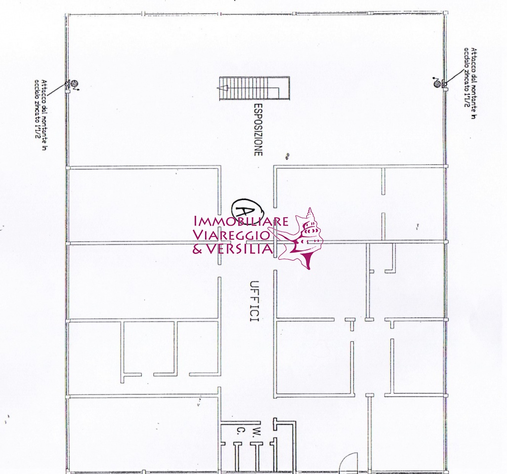 Capannone in vendita a Camaiore