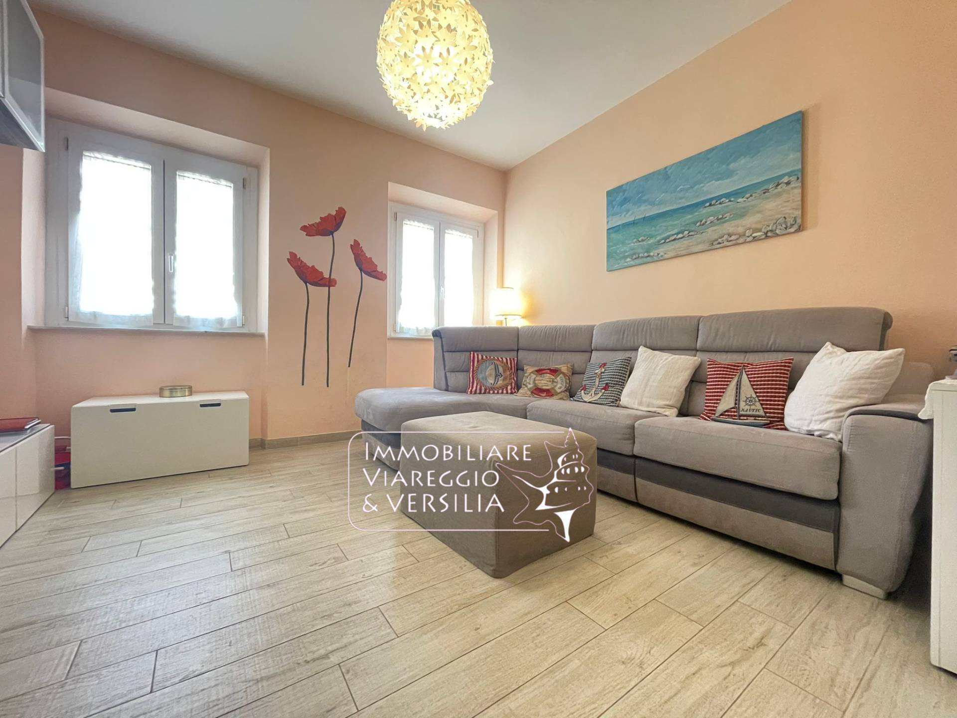 Appartamento in vendita a Viareggio, Centro