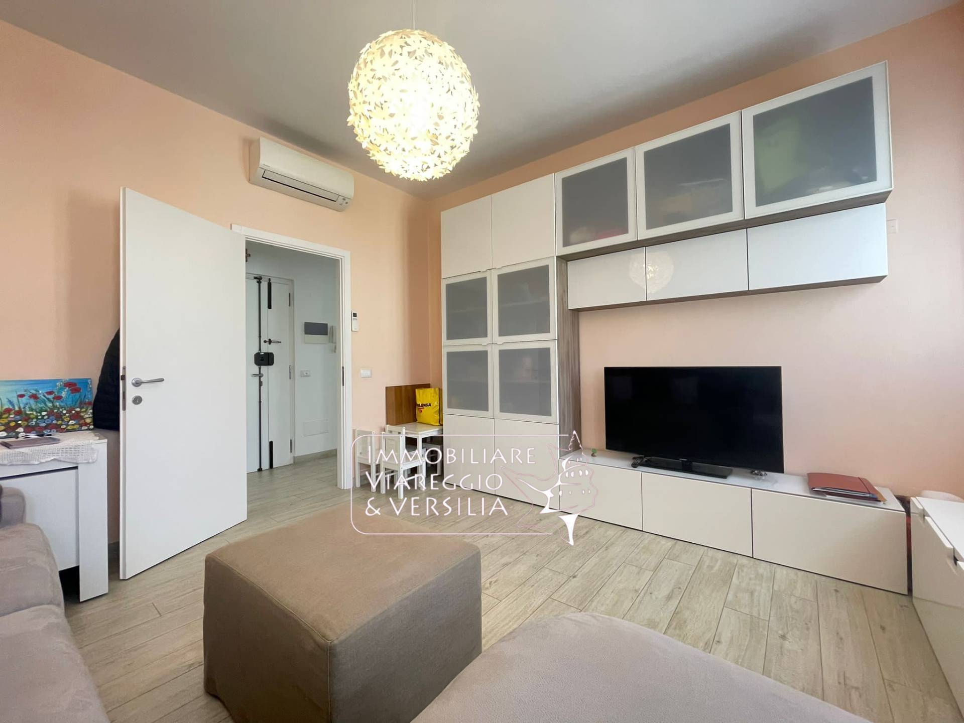 Appartamento in vendita a Viareggio, Centro