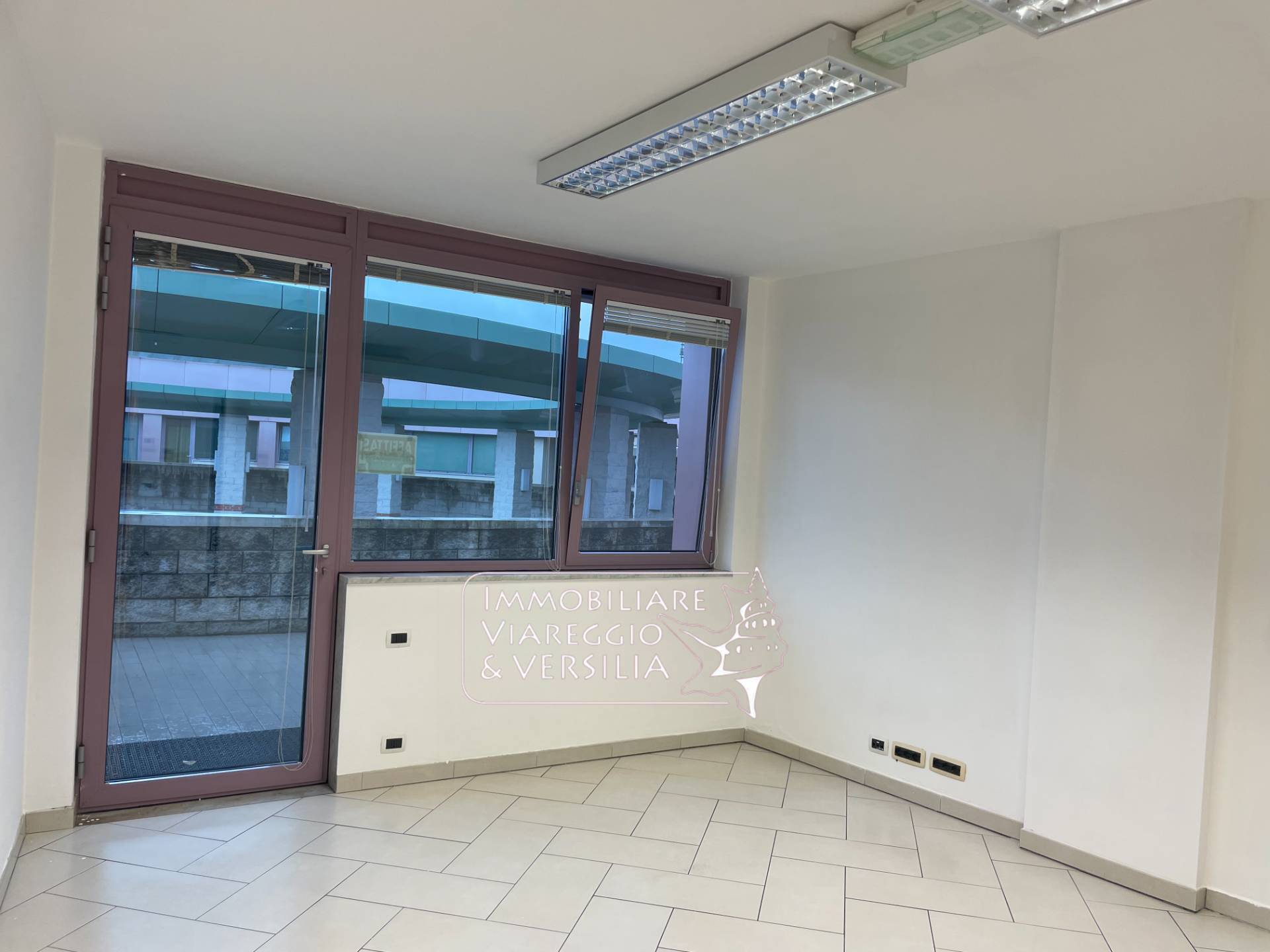Studio/Ufficio in affitto a Camaiore, Lido di Camaiore