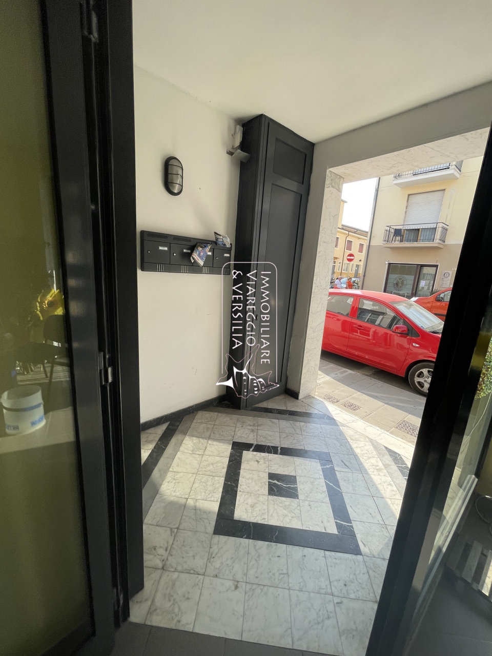 Commerciale Altro in affitto a Viareggio, Centro